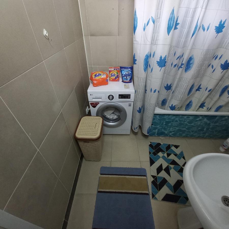 Hotel "Тихий Дом Трансфер" Bisjkek Buitenkant foto