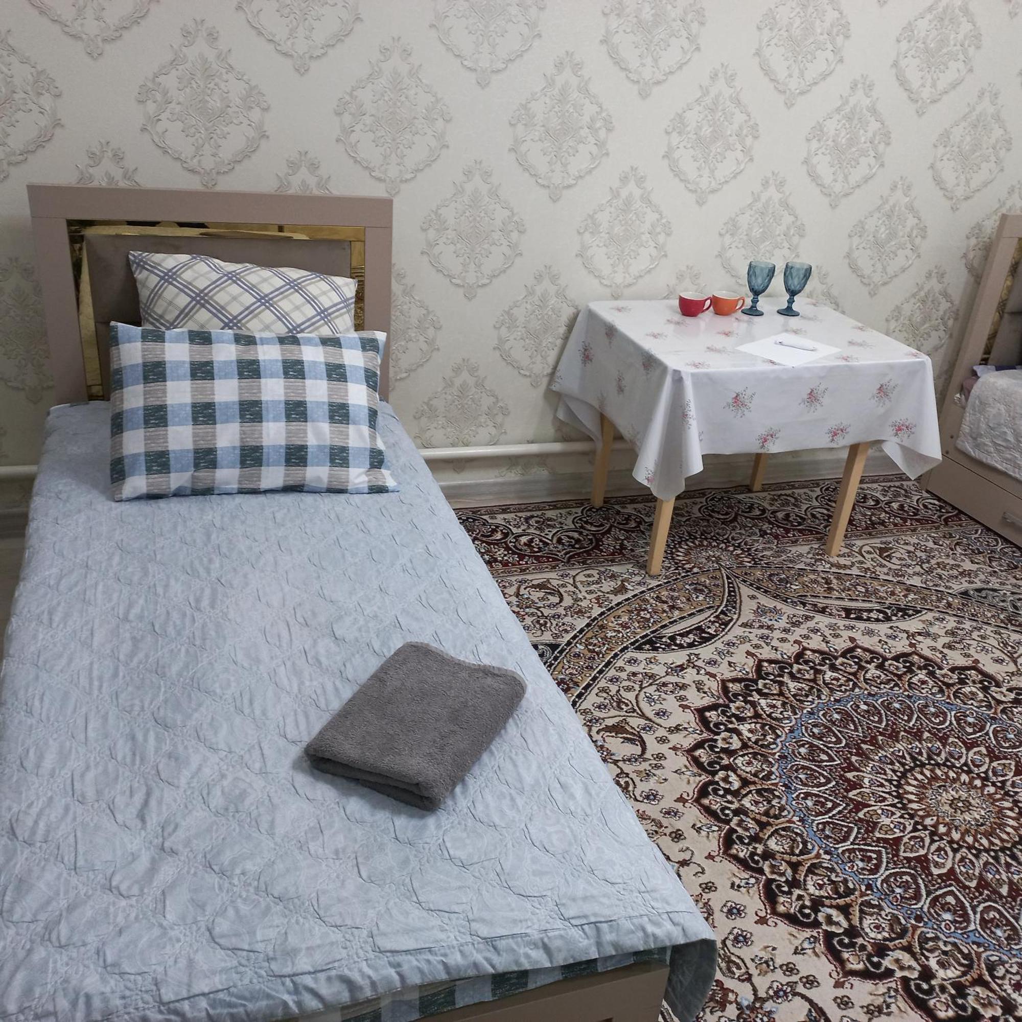 Hotel "Тихий Дом Трансфер" Bisjkek Kamer foto